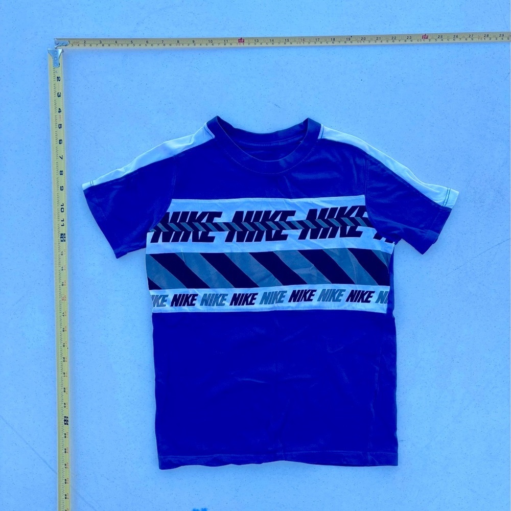 Youth Large Nike Shirt